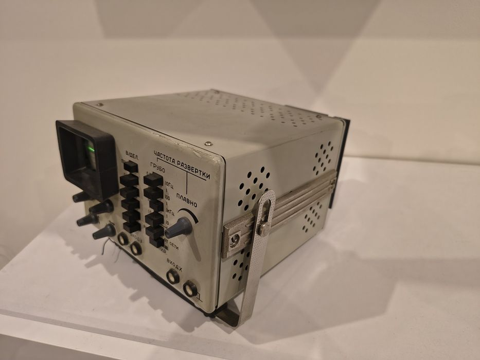 Oscyloskop radziecki PRL