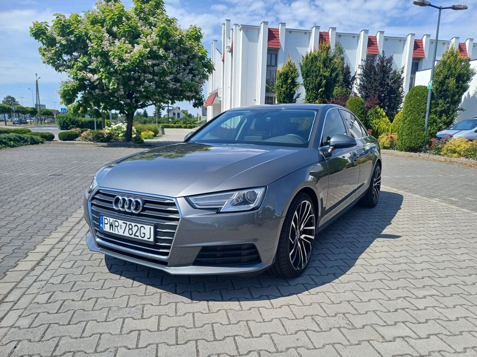 Audi A4 Limousine Sprzedam Audi A4 b9 2.0tdi automat