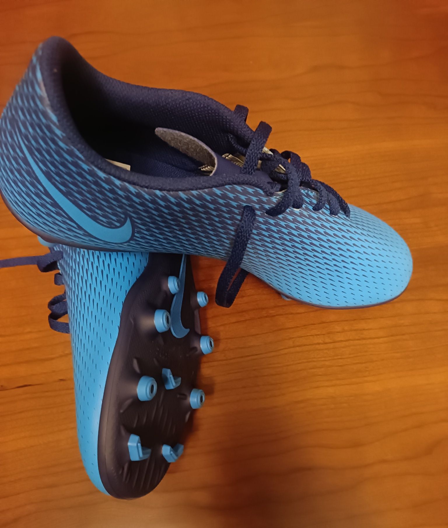 Chuteiras novas 41 Nike com pitons