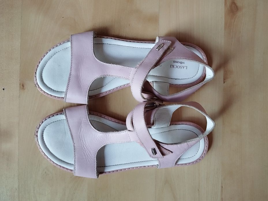 Sandały Lasocki r 35 wkł 22,5 cm