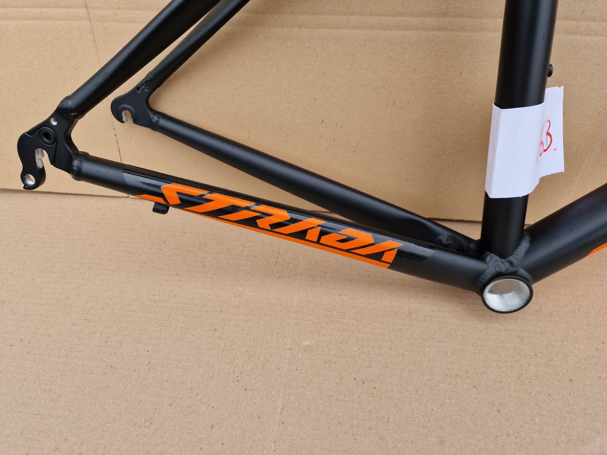 KTM STRADA 1000 rama szosowa alu z widelcem 57 Faktura szosa FVAT
