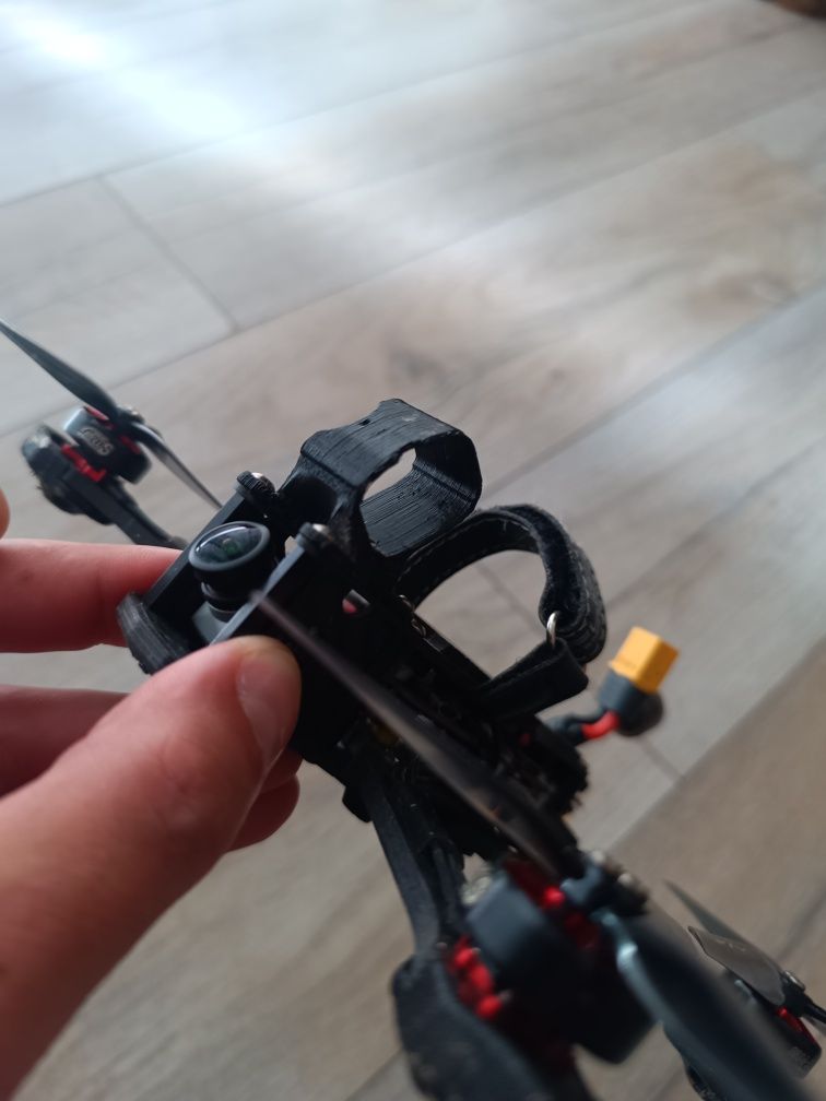 Dron fpv Apex 4 Dji Vista polar stack t-motor elrs