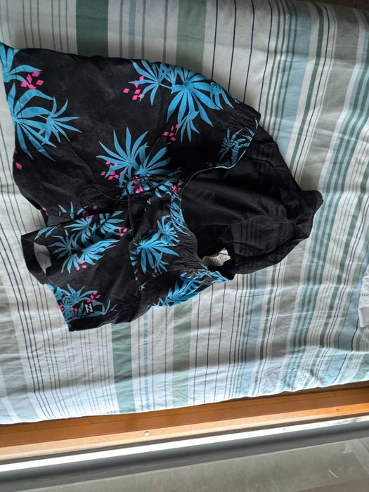 Calções de Banho Billabong Pretos c/ Flores