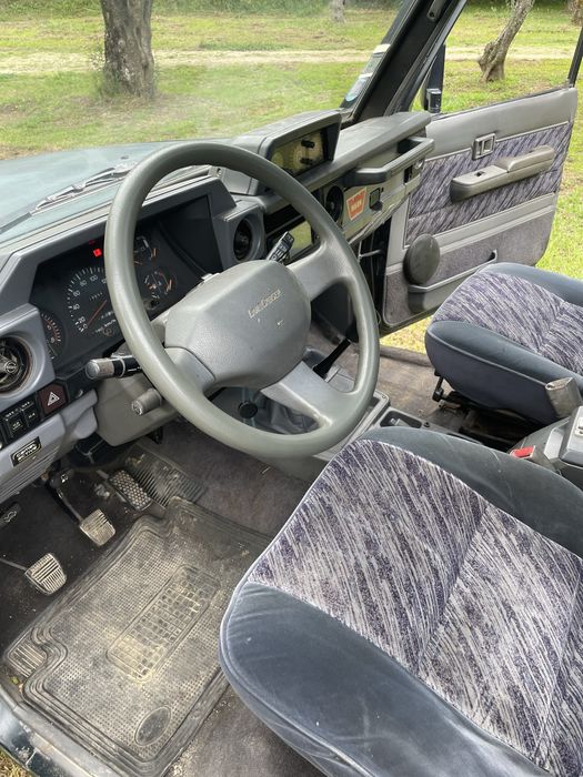 Toyota land cruisier kzj 70