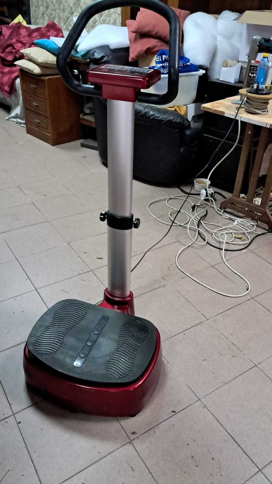 Máquina de vibromassagem oscilante newconfort