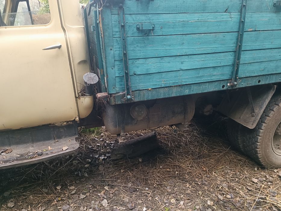 Продам Газ 53, бортовий