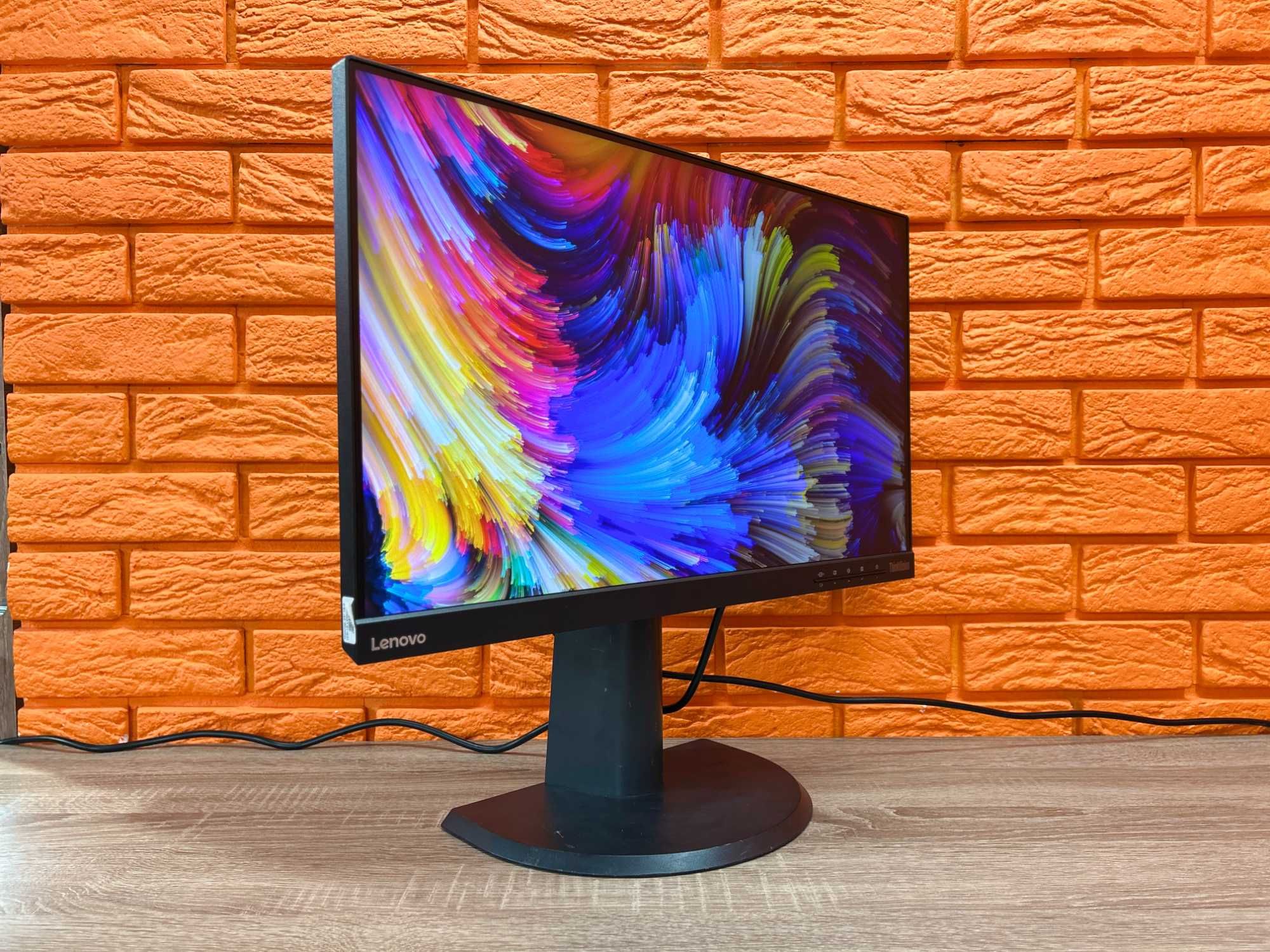 Монітор 23" Lenovo T23i-10/ 1920х1080 IPS/ 8 bit, матовий/DP, HDMI,VGA