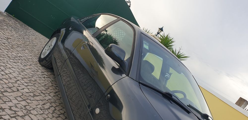 Audi A4 1.6i impecável valor negociável