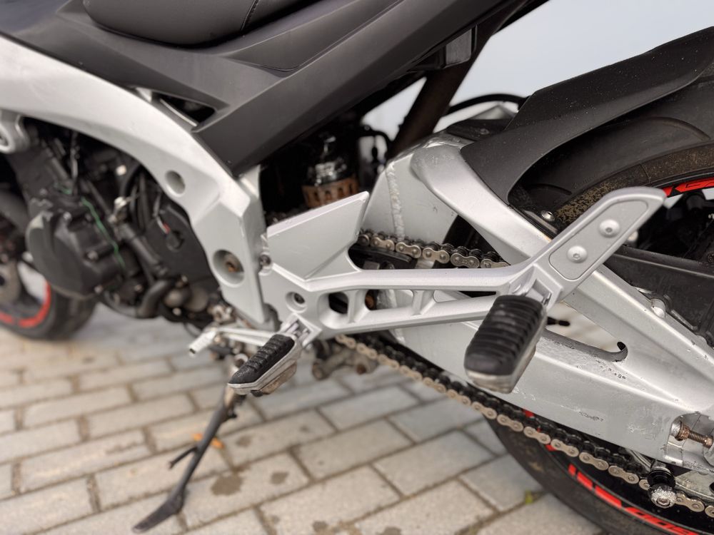 Suzuki gsr600 2006 сузукі джіесер привезений з англії на документах
