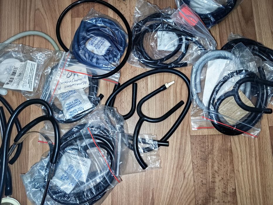 Все для ремонта тонометров, стетоскопы, камеры,груши, шланги, клапаны