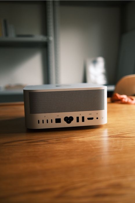 Mac Studio M2 Ultra 2023 64GB 1TB SSD GPU 60-core