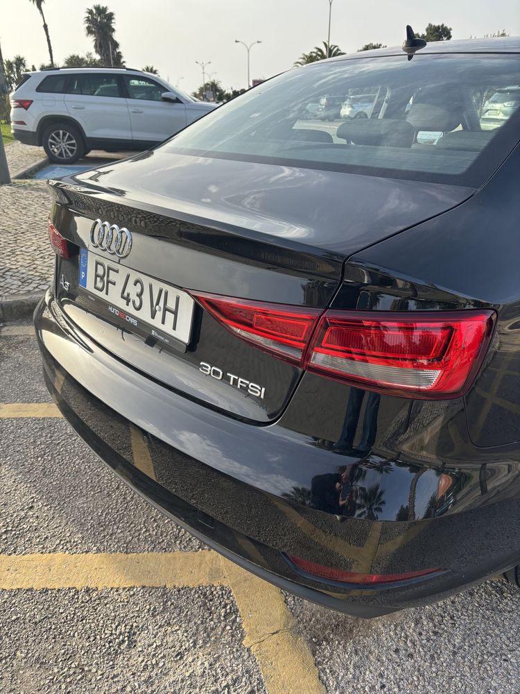 Audi A3 30TFSI Limousine (67 mil km)