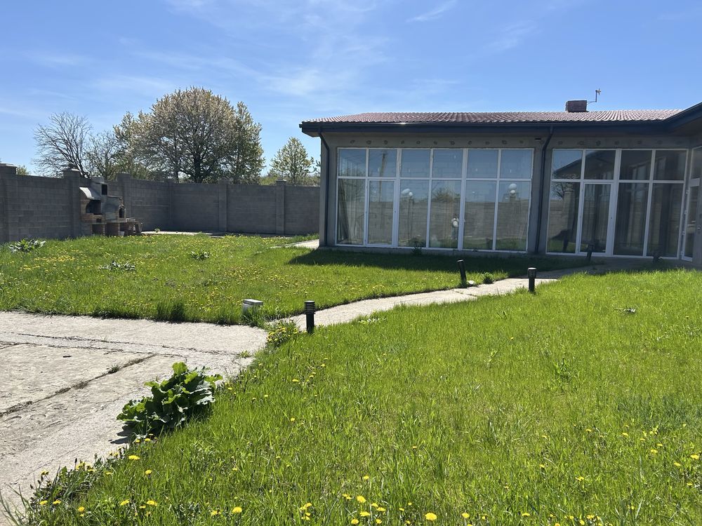 Продаж будинку село Радиславка