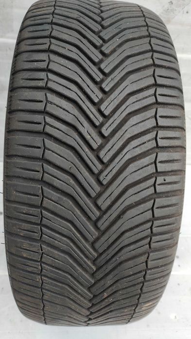 Opona Całoroczna 225/40/19 Michelin 2020r