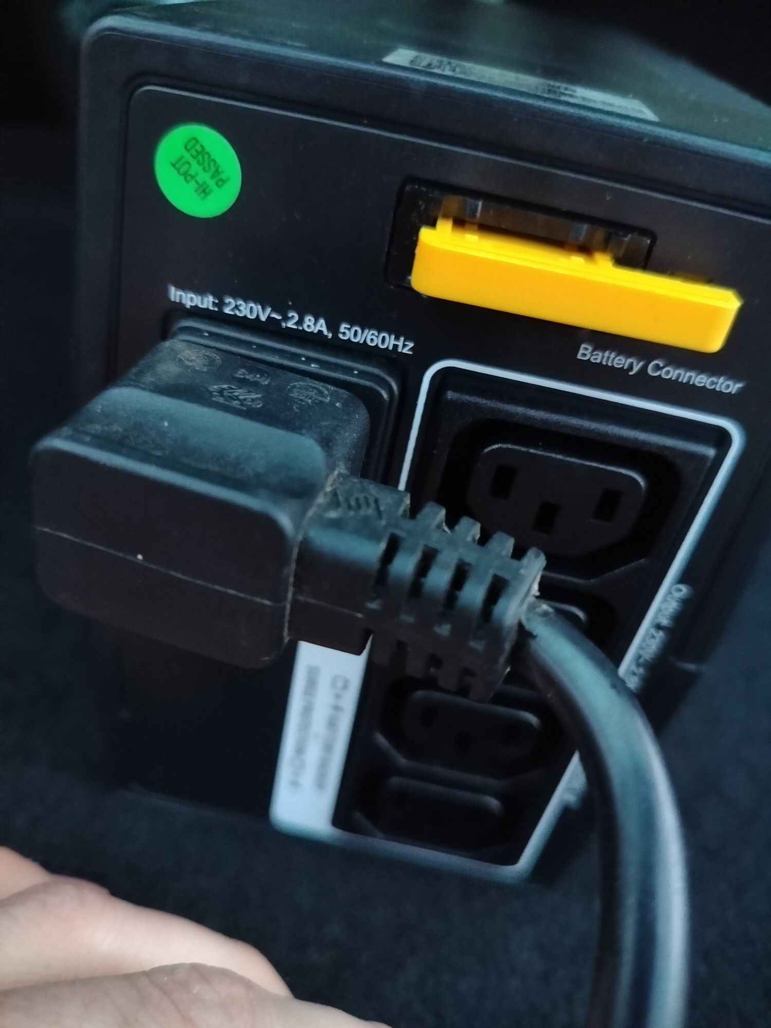 Akumulator buck up do komputerów i elektroniki