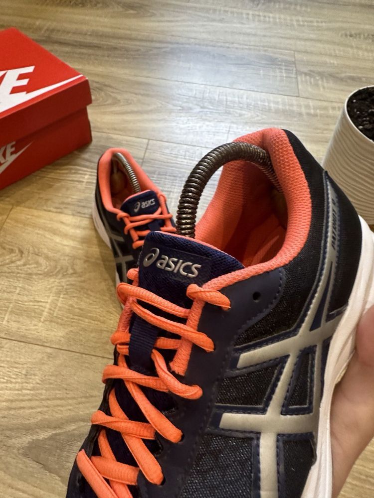 [41] Кросівки Asics Patriot 9