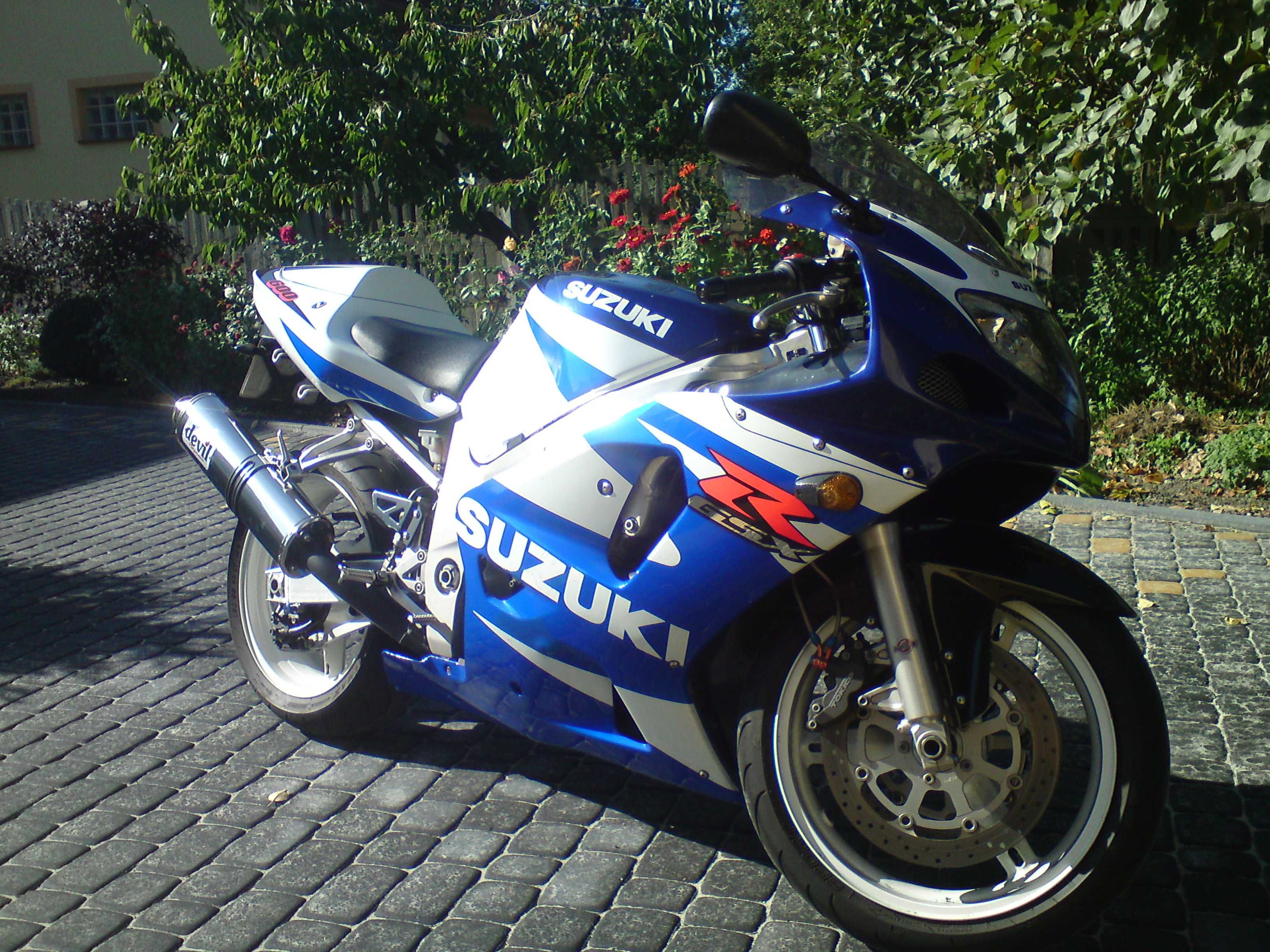 suzuki gsxr 600 k2 2002 r. bardzo dobry stan