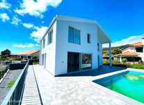Moradia T3 - Prazeres - Ilha da Madeira