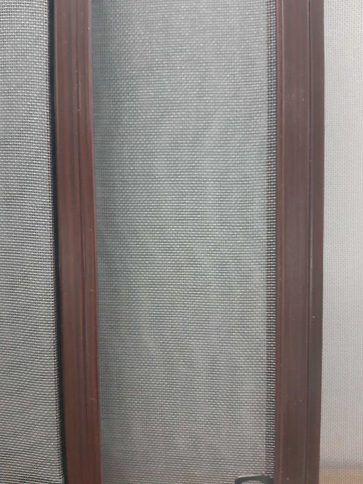 Siatka na okna w ramie