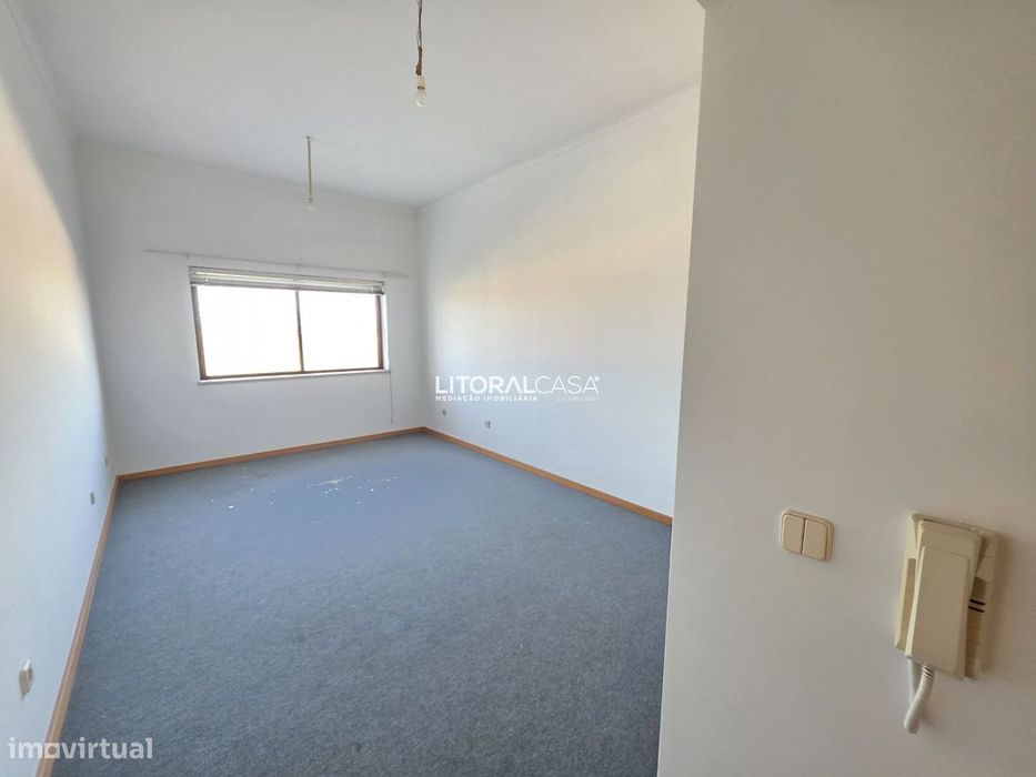 Escritório centro de Oliveira do Bairro