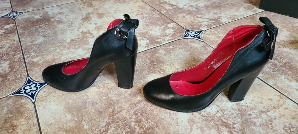 Туфлі жіночі шкіряні 38р.