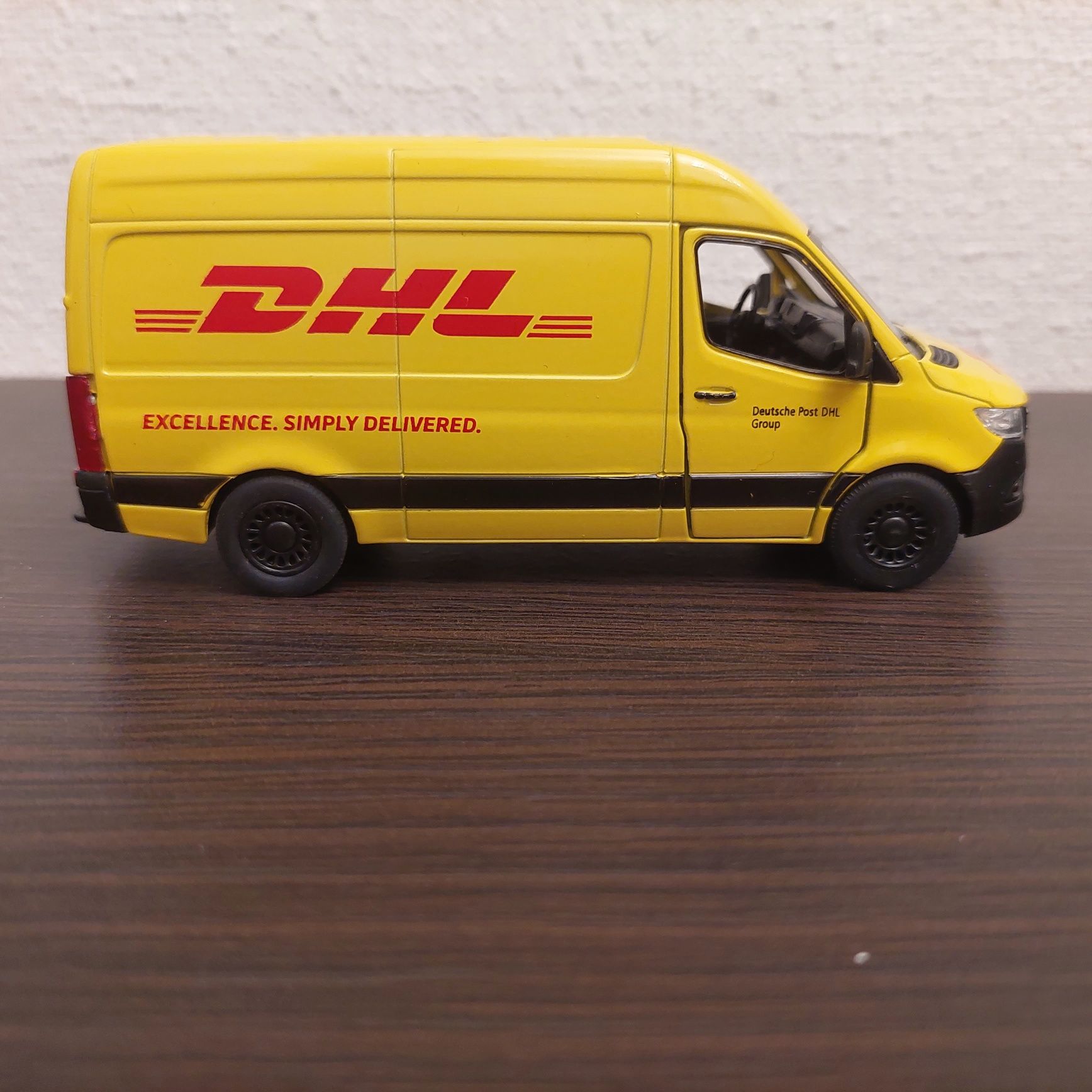 Mercedes Sprinter DHL