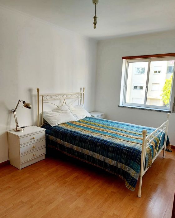 Alugo quarto para casal 500€