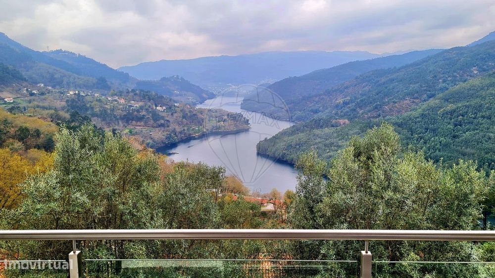 Moradia T2 para venda