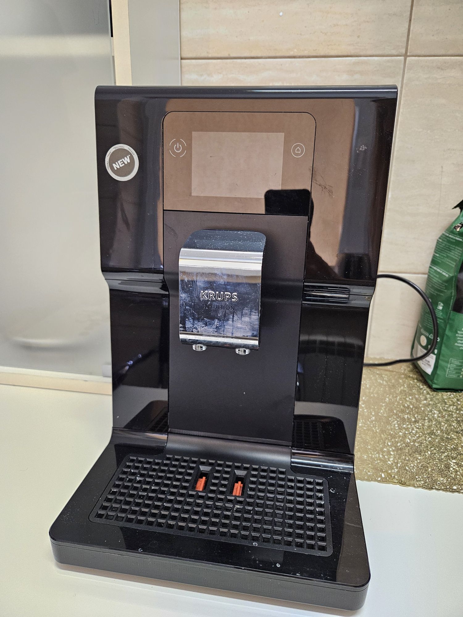Ekspres KRUPS Intuition Preference EA873810