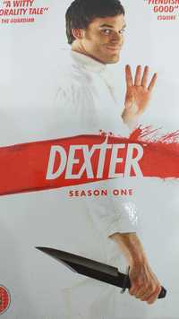 DEXTER Season 1 em 4 dvd's 4 discos