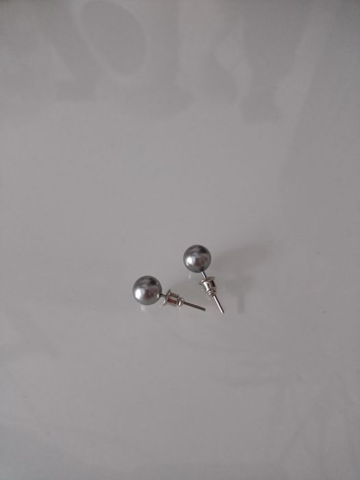 Kolczyki wkręcane kulki srebrne, wkrętki