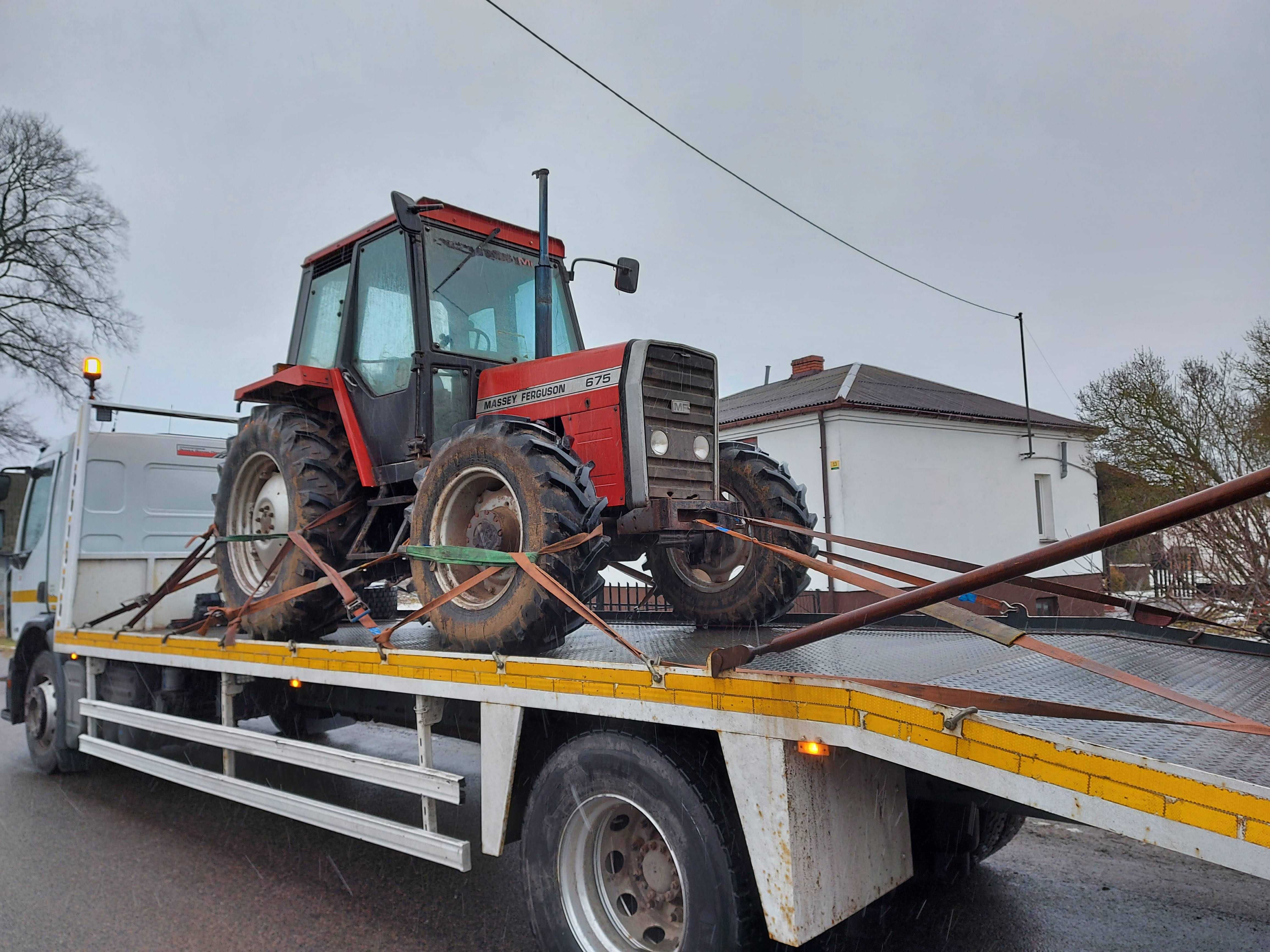 Transport ciągników, maszyn rolniczych, laweta, usługi transportowe