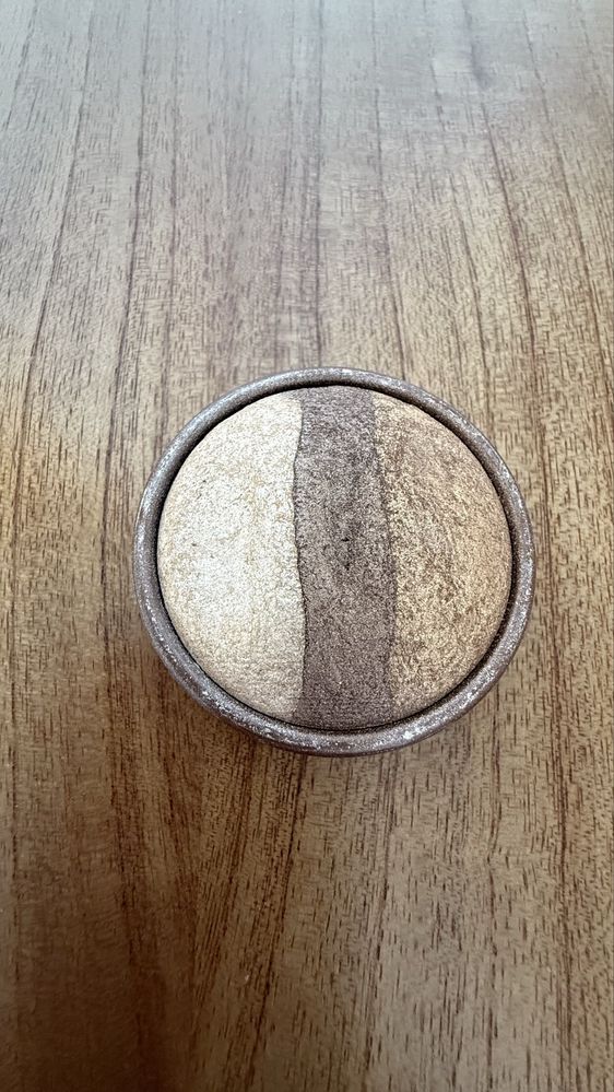 Stila eye shadow trio Gold Glow