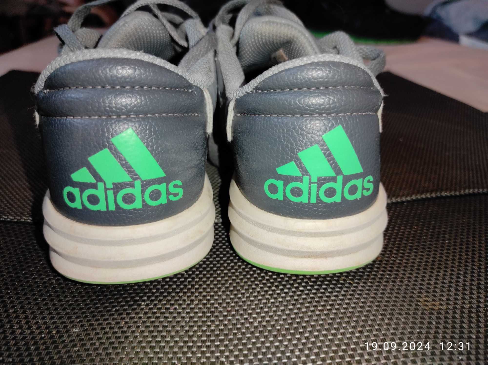 Buty dziecięce Adidas