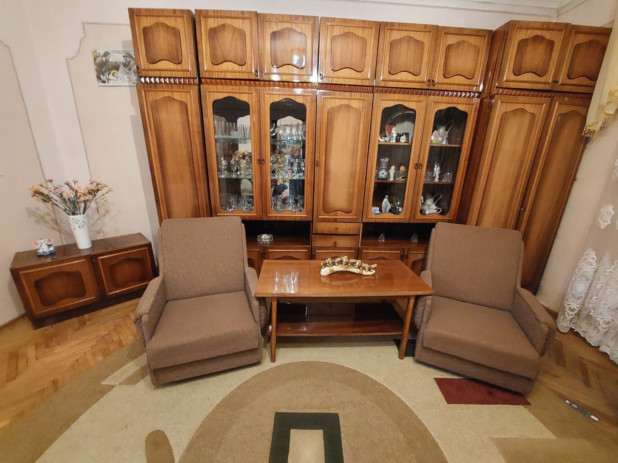 Продам вітальню недорого