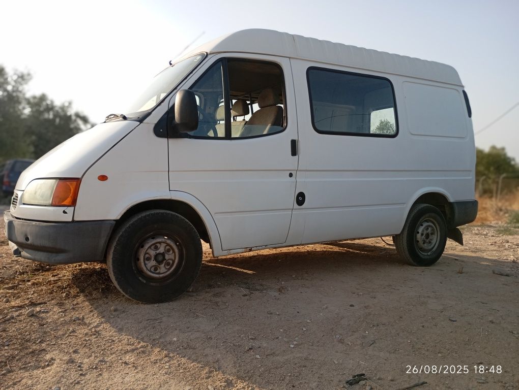 Ford Transit 2.5D 3 lugares