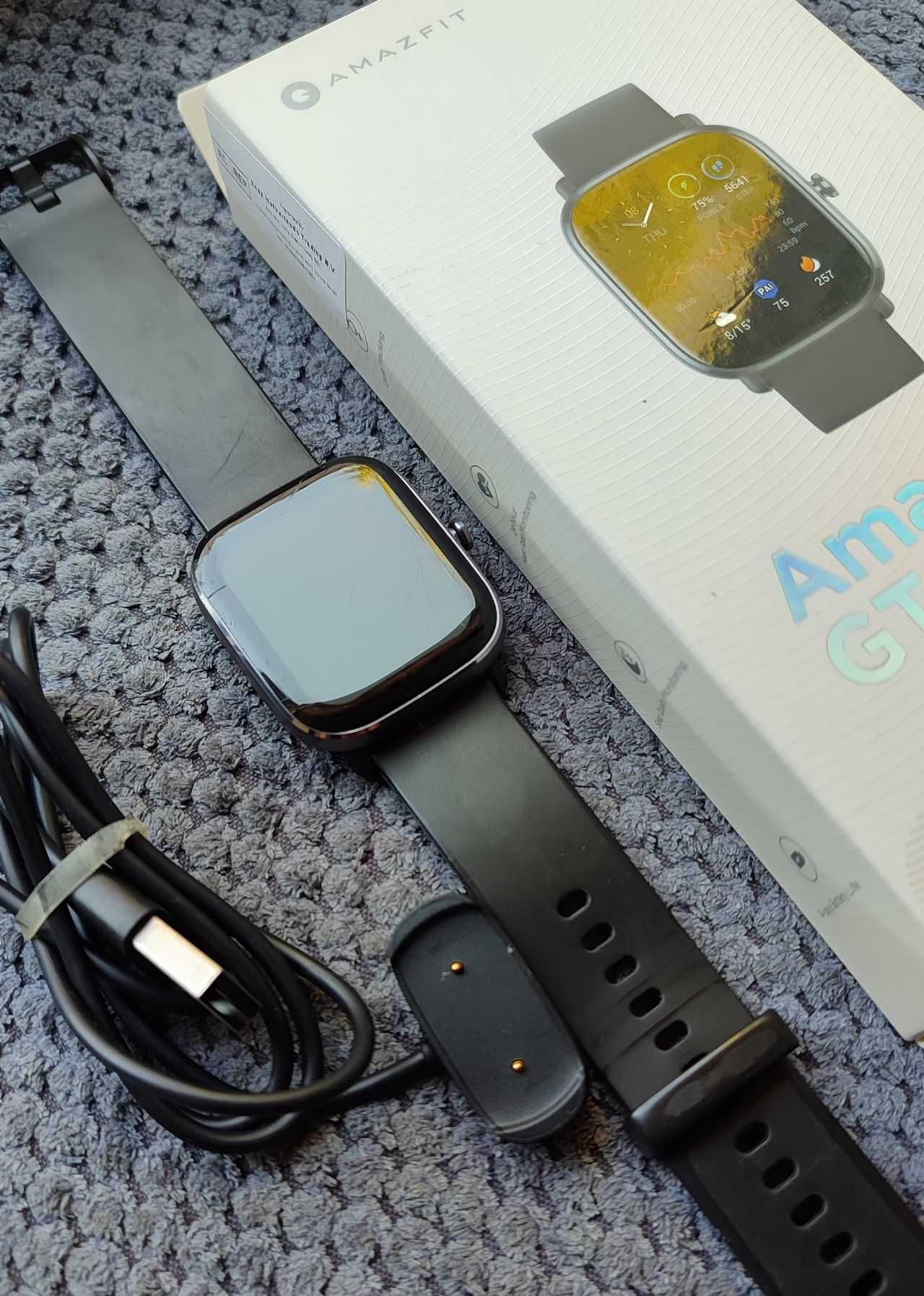 Smartwatch Amazfit GTS 2 Mini Czarny - paski - etui - stan BDB