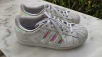 Ténis Adidas menina