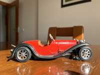 Carro de coleção Bugatti type 55 spider 1/24