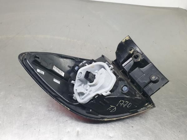 Farolim direito RENAULT Captur (J5_)