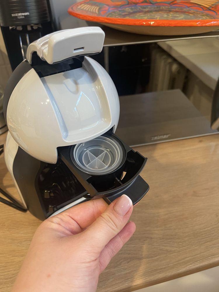 Ekspres kapsułkowy krups dolce gusto mini me