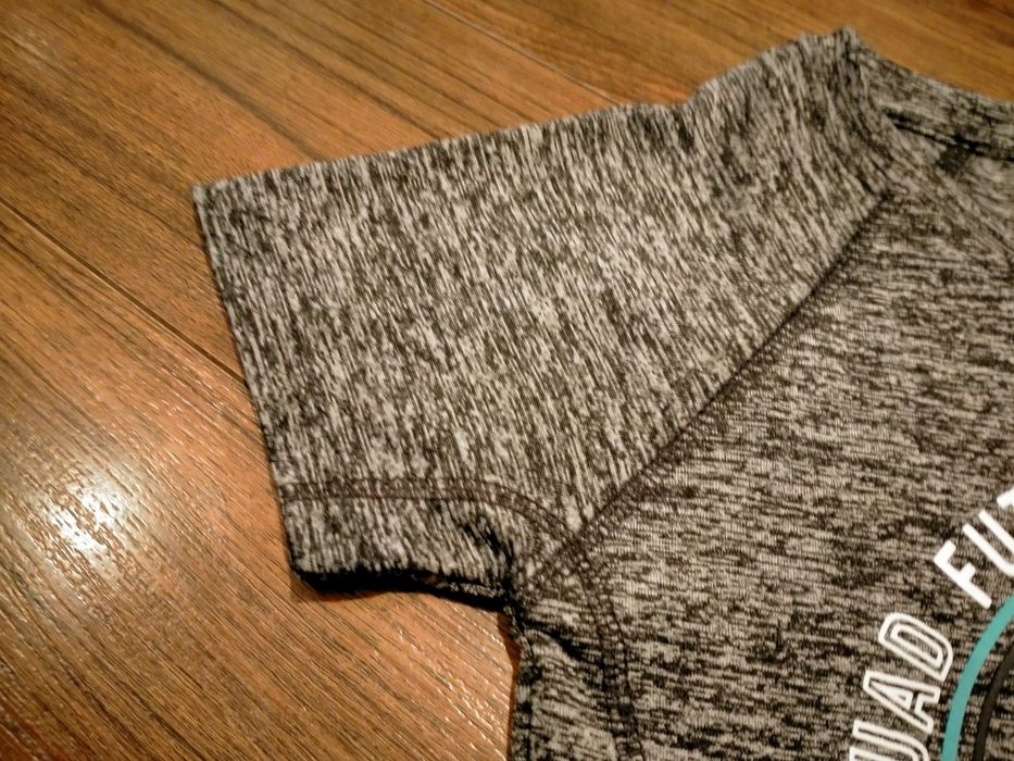 T-shirt sportowy r.128