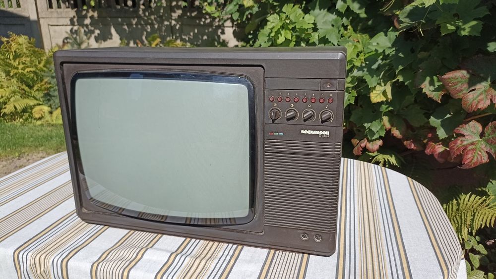 Telewizor radziecki Elektron C-380