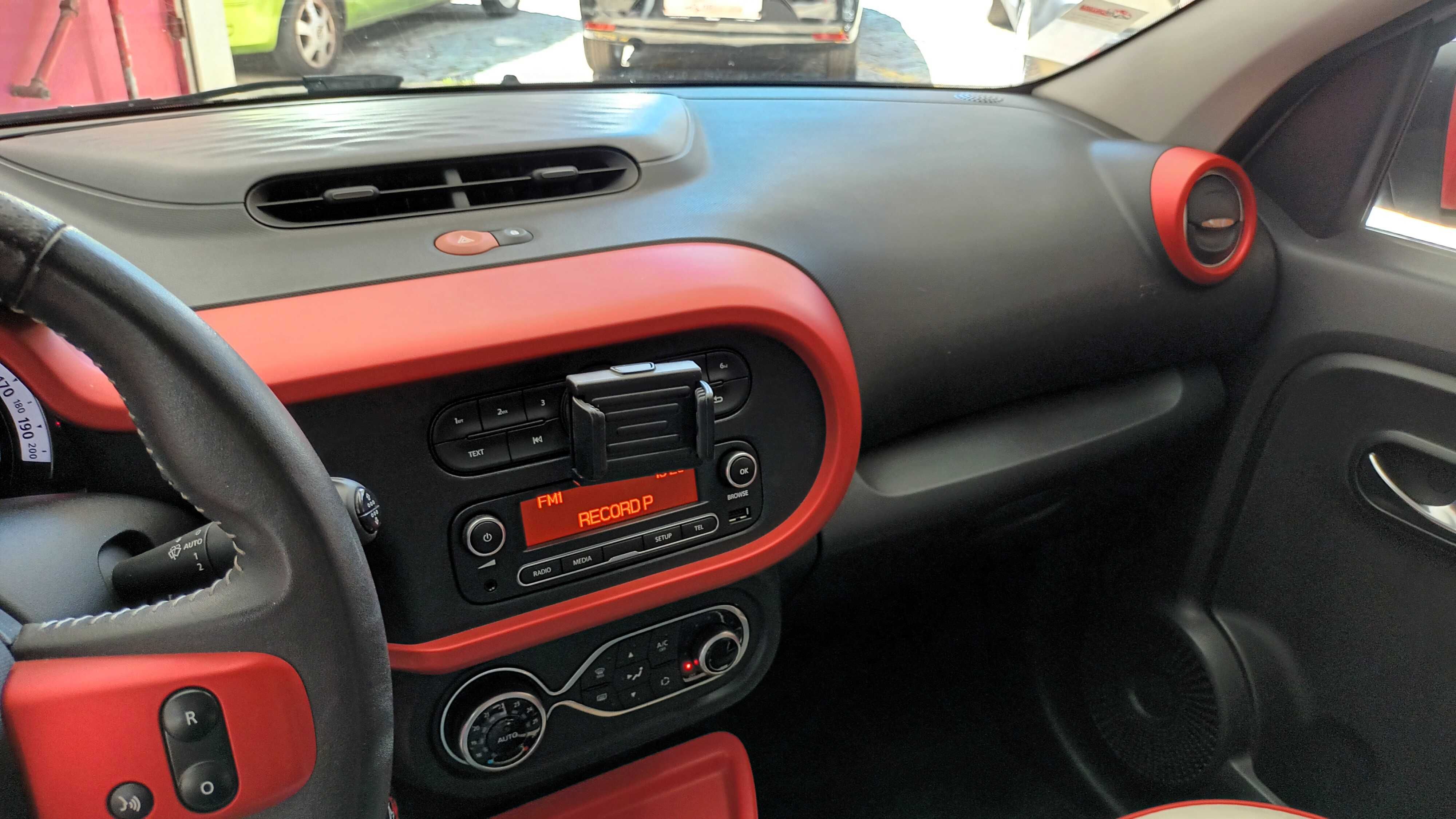 Renault Twingo 0.9 TCe Sport