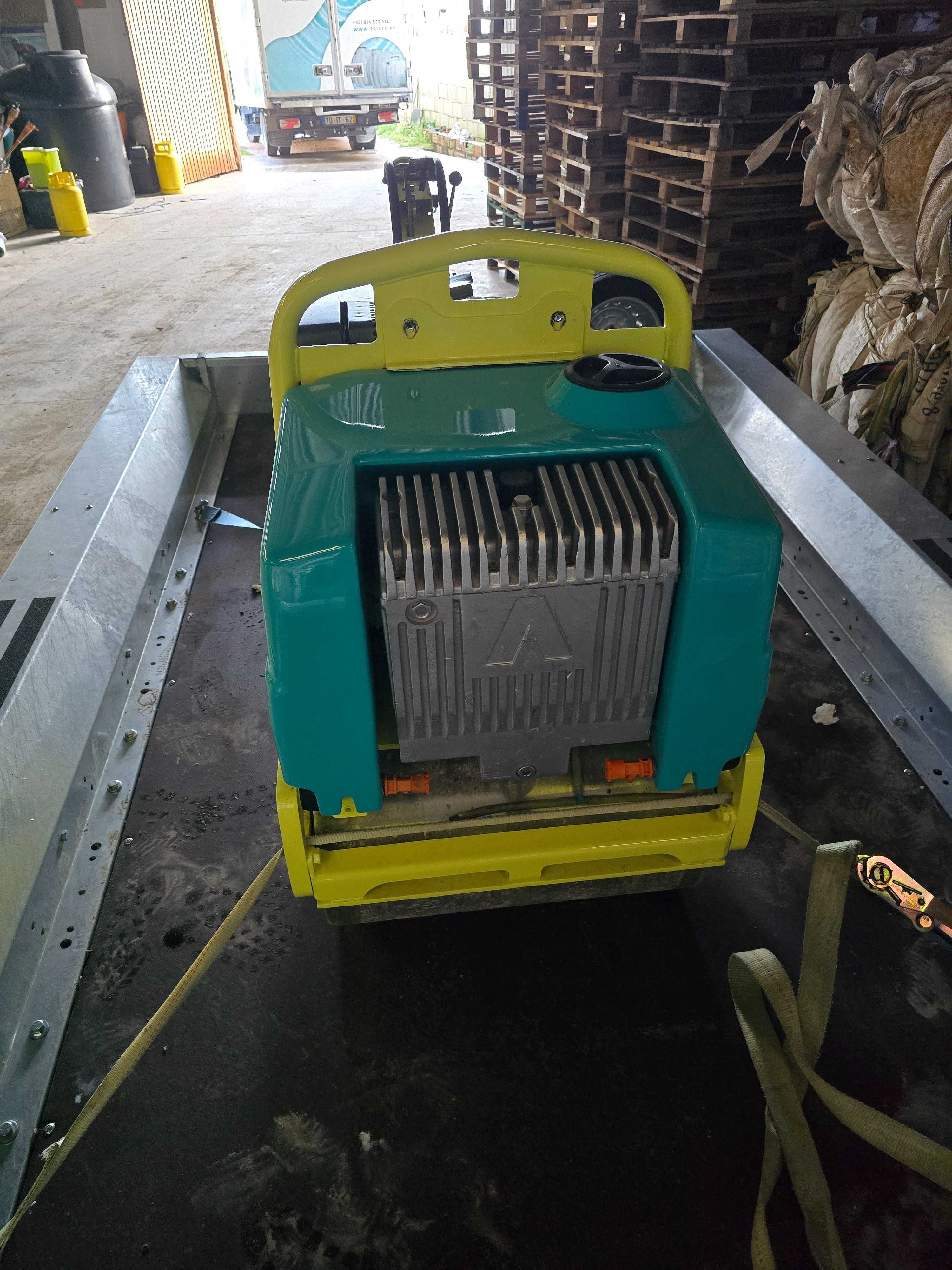 Cilindro compactador apeado ammann