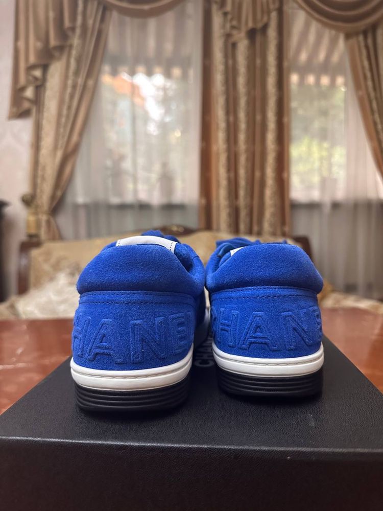 Кросівки від Chanel оригінал