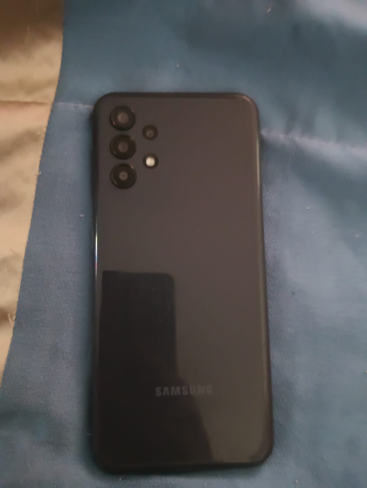 Samsung a13 usado