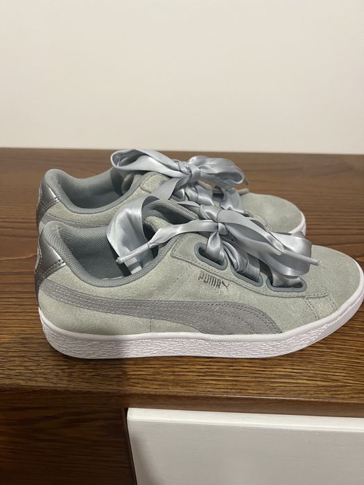 Sapatilhas puma suede heart cinza claro