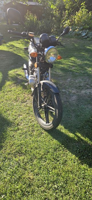 Motocykl Benzer yankee 125