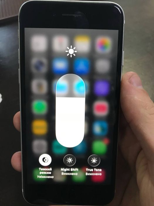 Продам iPhone SE 2020 128Гб